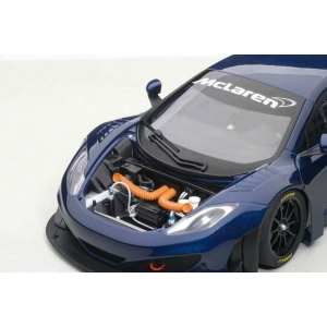 1/18 McLaren MP4-12C GT3 2011 синий мет