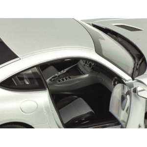 1/18 Mercedes-Benz AMG GT S Coupe (C190) серебристый иридий