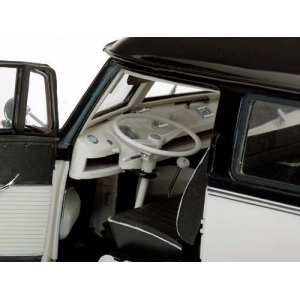 1/12 Volkswagen Minibus T1 1958 черный с бежевым