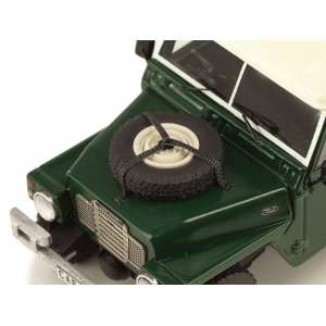 1/43 Land Rover series III Lightweight RHD 1982, матовый зеленый/белый