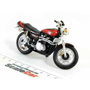 1/24 Мотоцикл Kawasaki Z900 Custom (аниме Great Teacher Onizuka) красно-коричневый