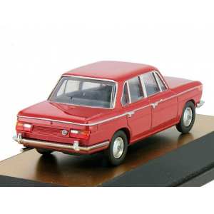 1/43 BMW 2000 red