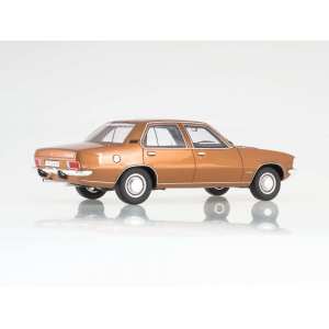 1/18 Opel Rekord D 2100D золотой