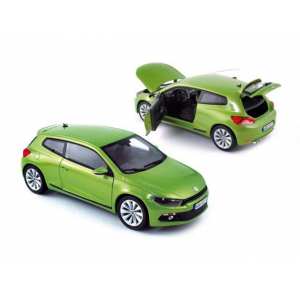 1/18 Volkswagen Scirocco viper green 2008