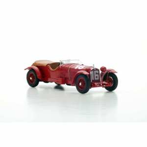 1/18 Alfa Romeo 8C 16 победитель Le Mans 1931 L. Howe - Sir H. Birkin