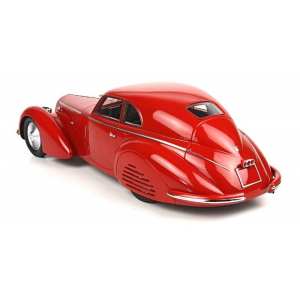 1/18 Alfa Romeo 8C 2900B Lungo 1937 красный