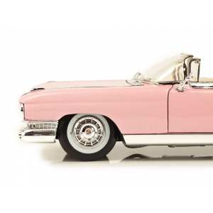 1/18 Cadillac Eldorado Biarritz 1959 розовый