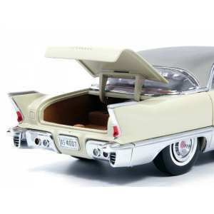 1/18 Cadillac Eldorado Brougham 1957 бежевый