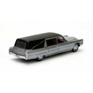 1/43 Cadillac S&S Hearse Black/Silver 1966 (катафалк)