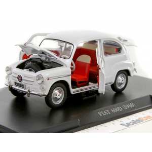 1/24 FIAT 600D 1960 белый