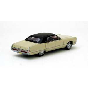 1/43 Chrysler IMPERIAL 1971 White/Black