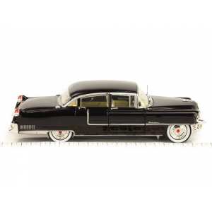 1/24 Cadillac Fleetwood Series 60 Special 1955 черный из К/Ф Крёстный Отец