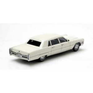 1/43 Cadillac FLEETWOOD SEVENTY-FIVE Limousine 1966 White