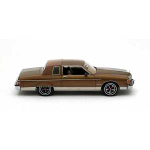 1/43 Pontiac Bonneville Brougham 2-d 1980 Brown Metallic/Brown