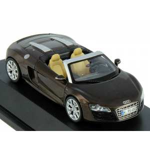 1/43 Audi R8 Spyder 2010 teak brown metallic