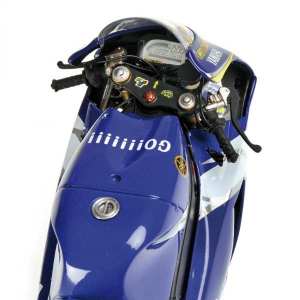 1/12 Набор мотоцикл и фигура Yamaha YZR-M1 - Valentino Rossi - MotoGP Donington 2005