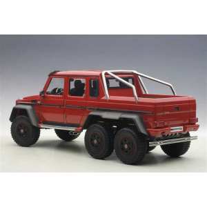 1/18 Mercedes-Benz G63 AMG 6x6 2013 красный