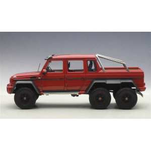 1/18 Mercedes-Benz G63 AMG 6x6 2013 красный