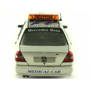 1/18 Mercedes-Benz C 36 AMG W202 Medical Car F1