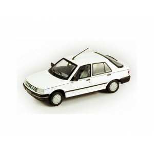 1/43 Peugeot 309 5 дверей 1991, white