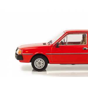 1/43 Volvo 343 (3 Двери) 1976 красный