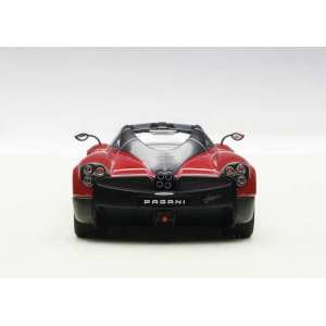 1/43 Pagani Huayra 2011 (met. red) красный металлик