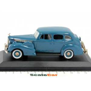 1/43 Packard Super 8 Berline синий