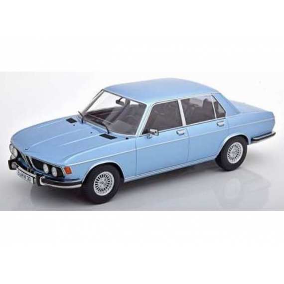 1/18 BMW 3.0S E3 MKII 1971 голубой
