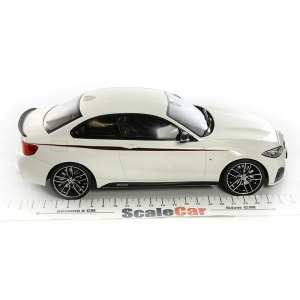 1/18 BMW M235I M Performance белый