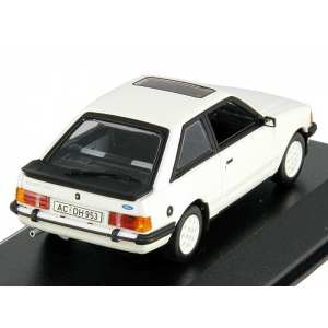 1/43 Ford ESCORT III XR3I - 1982 - WHITE