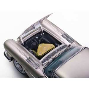1/18 Cadillac Eldorado Brougham 1957, nairobi pearl серый металлик