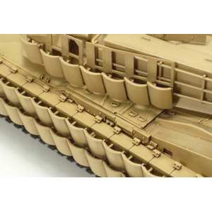 1/35 Американский танк М1А2 Abrams SEP TUSK 2 c 120мм с 2 фигурами