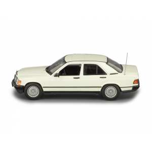 1/43 Mercedes-Benz 190E 1984 W201 белый