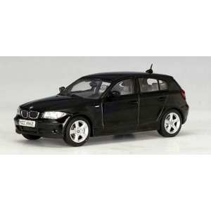 1/43 BMW 1 SERIES 2004 (BLACK SAPPHIRE)