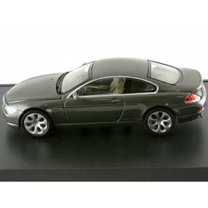 1/43 BMW 6 Series Coupe E64 серый мет