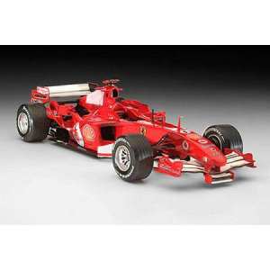 1/24 Болид F1 Ferrari F2005