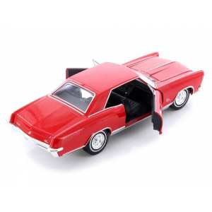 1/24 Buick Riviera Gran Sport 1965 красный