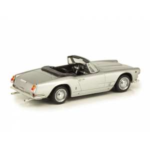 1/43 Maserati 3500 GT Vignale Spider 1961 серебристый