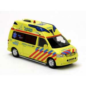 1/43 Volkswagen T5 Ambulance Fryslan 2010