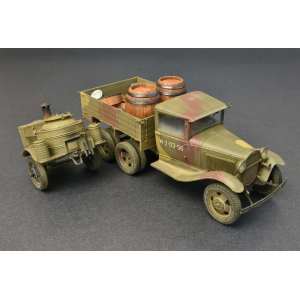 1/35 Автомобиль SOVIET 2t TRUCK AAA TYPE w/FIELD KITCHEN