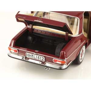 1/18 Mercedes-Benz 280SE W108 Sedan 1968 бордовый