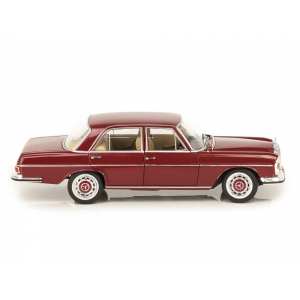 1/18 Mercedes-Benz 280SE W108 Sedan 1968 бордовый