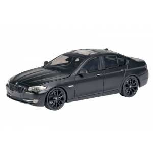 1/43 BMW 5er Sedan (F10) 2010 matt black