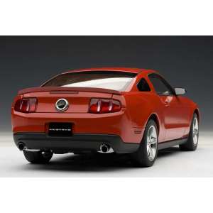 1/18 Ford MUSTANG GT 2010 (TORCH RED)