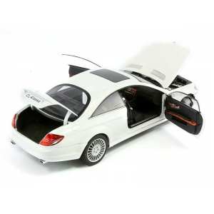 1/18 Mercedes-Benz CL COUPE C216 2006 (WHITE)