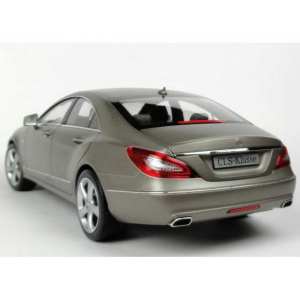 1/18 Mercedes-Benz CLS 350 Cgi (C218) 2010 Magno grey metallic