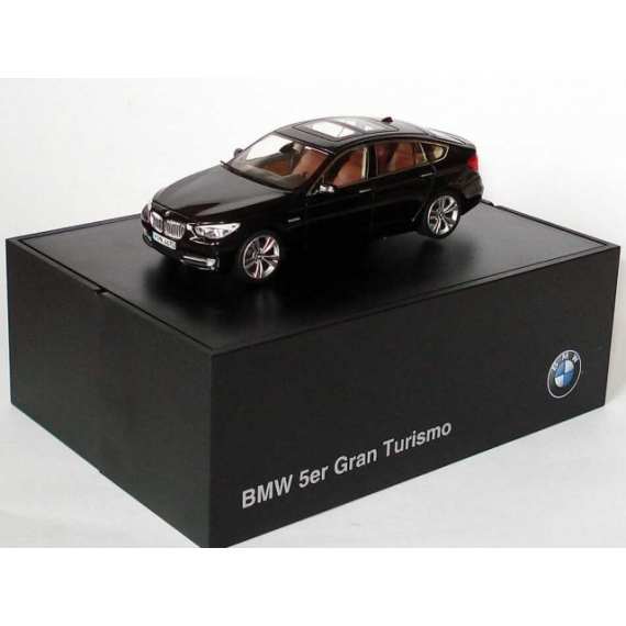 1/43 BMW 5 Series Gran Turismo (F07) Saphirschwarzmet ➝ Schuco ➝ BMW ➝  Modelki
