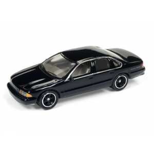 1/64 Chevrolet Impala SS 1996 черный