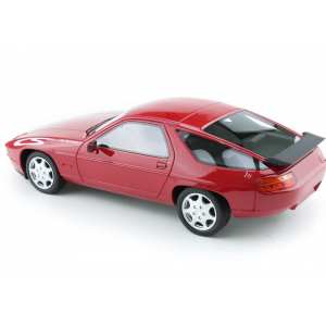 1/18 Porsche 928 Club Sport 1988 красный