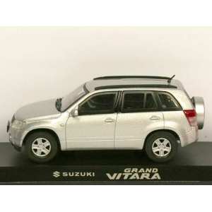 1/43 Suzuki Grand Vitara 2006 silver metallic